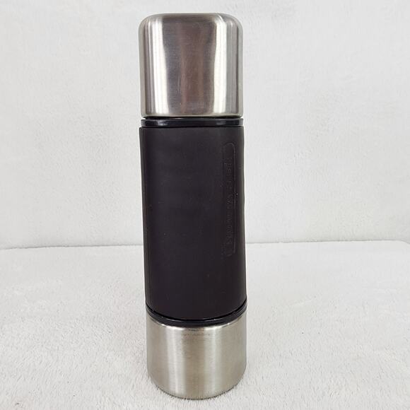 2005 Starbucks .5L Square Top Stainless Steel Bottle with Black Rubber Grip. NWT - Picture 1 of 9